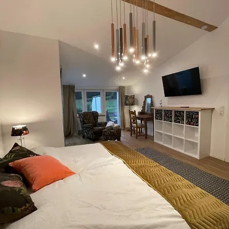 Eifelsuiten - Suiten Mit Sauna, Kamin Und Balkon In Der Vulkaneifel - Kerpen Loogh Buitenkant foto