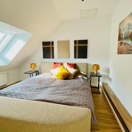 Eifelsuiten - Suiten Mit Sauna, Kamin Und Balkon In Der Vulkaneifel - Kerpen Loogh Buitenkant foto