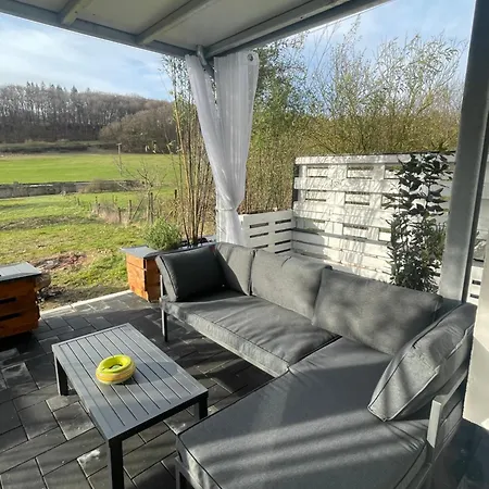 Eifelsuiten - Suiten Mit Sauna, Kamin Und Balkon In Der Vulkaneifel - Kerpen Loogh Buitenkant foto