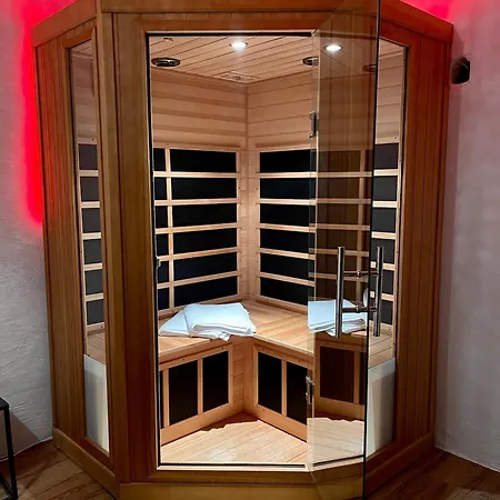 Eifelsuiten - Suiten Mit Sauna, Kamin Und Balkon In Der Vulkaneifel - Kerpen Loogh Buitenkant foto