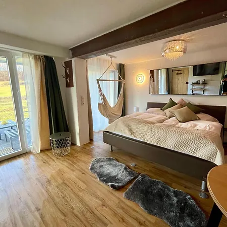 Eifelsuiten - Suiten Mit Sauna, Kamin Und Balkon In Der Vulkaneifel - Kerpen Loogh Buitenkant foto
