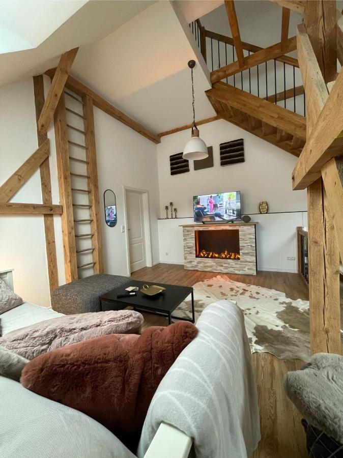 Eifelsuiten - Mit Sauna, Kamin Und Balkon In Der Vulkaneifel - Kerpen Loogh