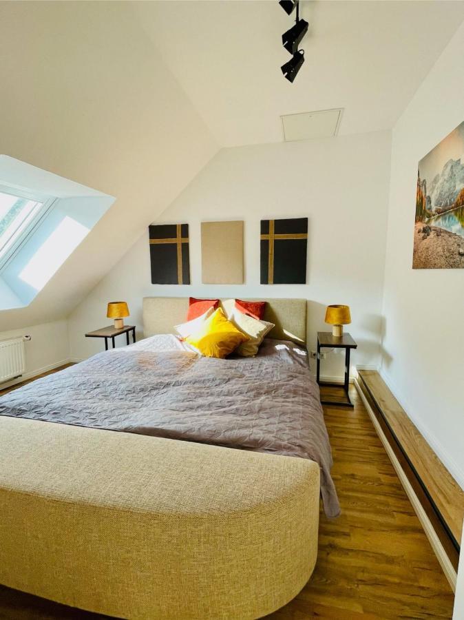 Eifelsuiten - Mit Sauna, Kamin Und Balkon In Der Vulkaneifel - Kerpen Loogh Apartment *