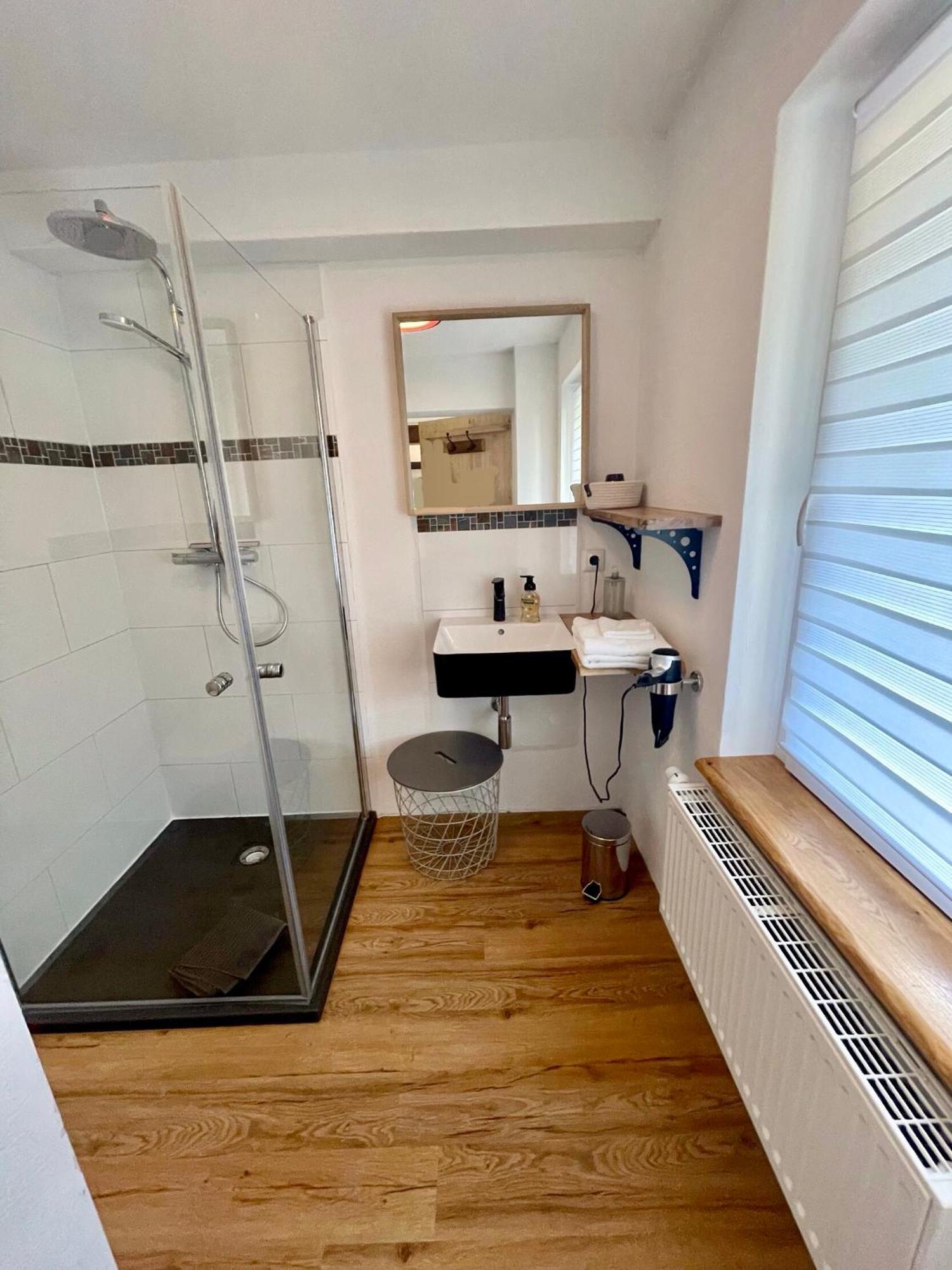Eifelsuiten - Mit Sauna, Kamin Und Balkon In Der Vulkaneifel - Kerpen Loogh Apartment