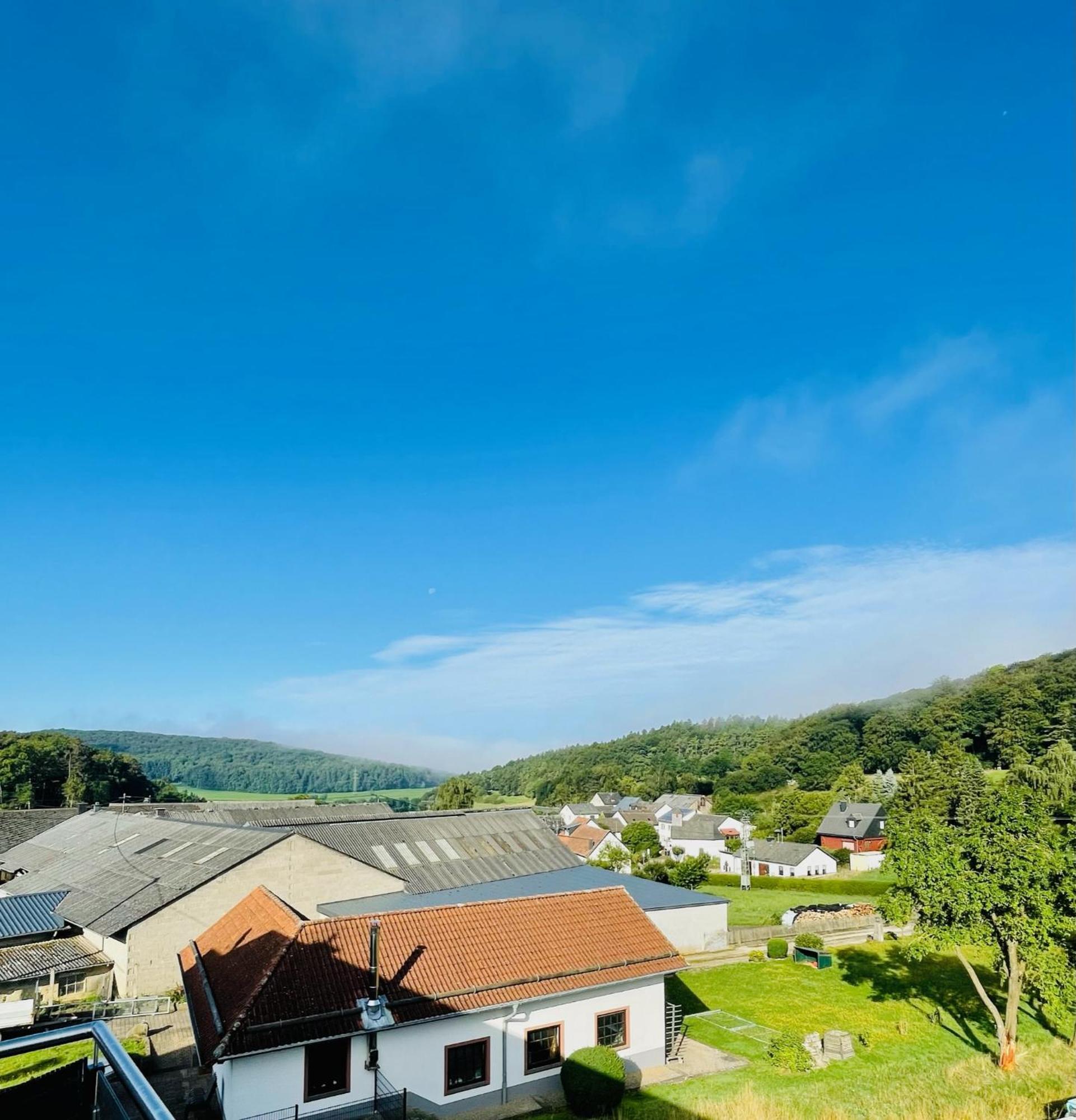 Apartment Eifelsuiten - Mit Sauna, Kamin Und Balkon In Der Vulkaneifel - Kerpen Loogh Kerpen (Rhineland-Palatinate)