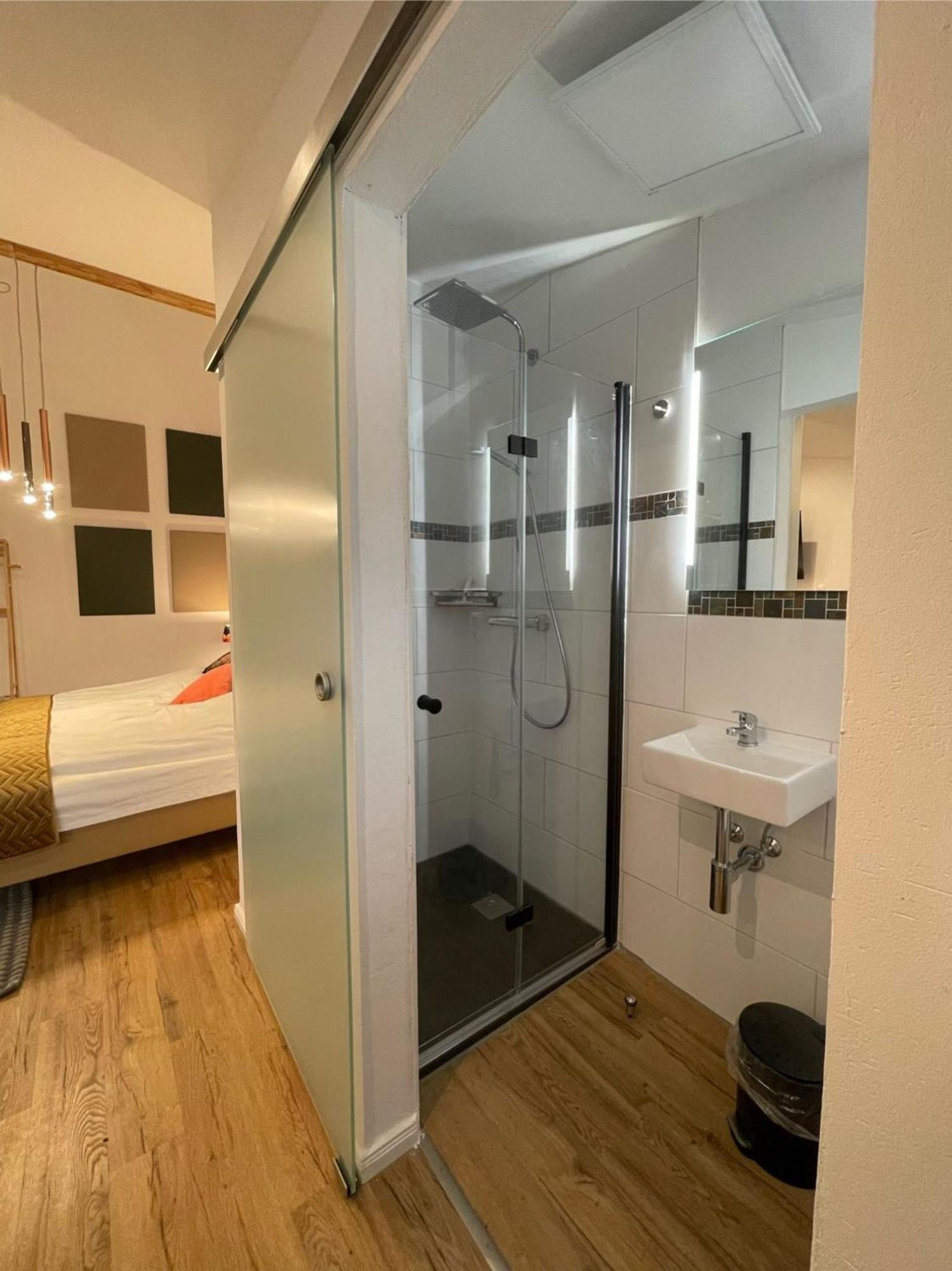 Eifelsuiten - Mit Sauna, Kamin Und Balkon In Der Vulkaneifel - Kerpen Loogh *
